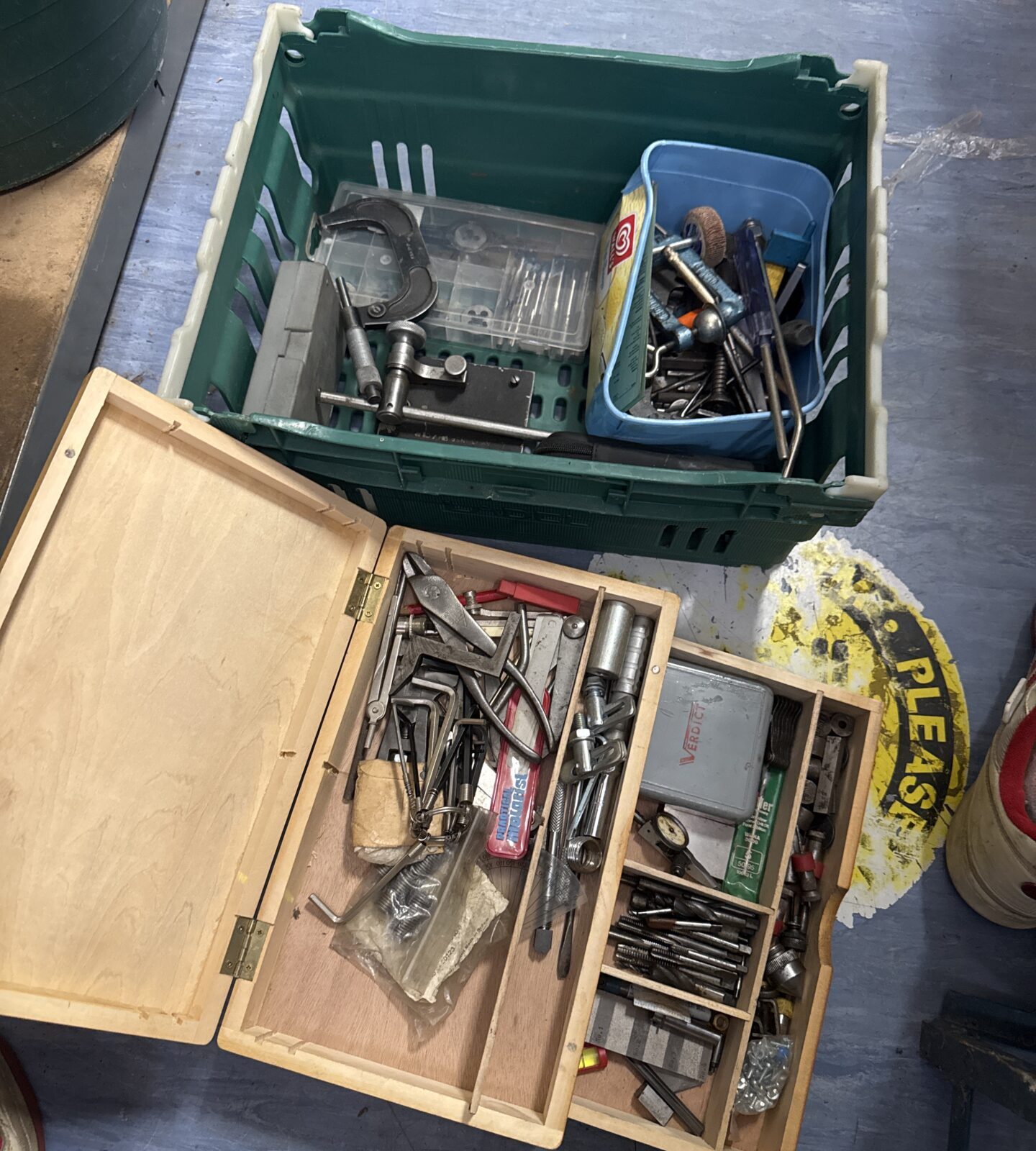 Two boxes of workshop clearance items inc tap/die set & others