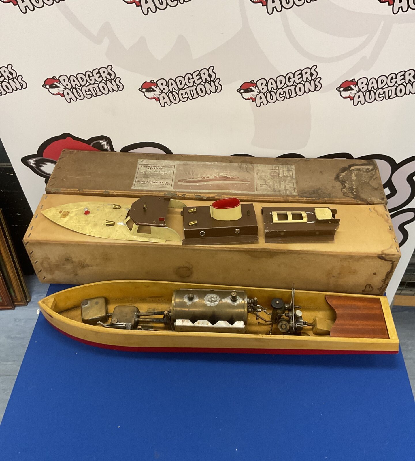 Vintage 1930s Bowman Models  Steam Super Cruiser “” Sea- Jay” 2’7” Long fitted with Bowman-Bryant Two Cylinder Engine in Original Box