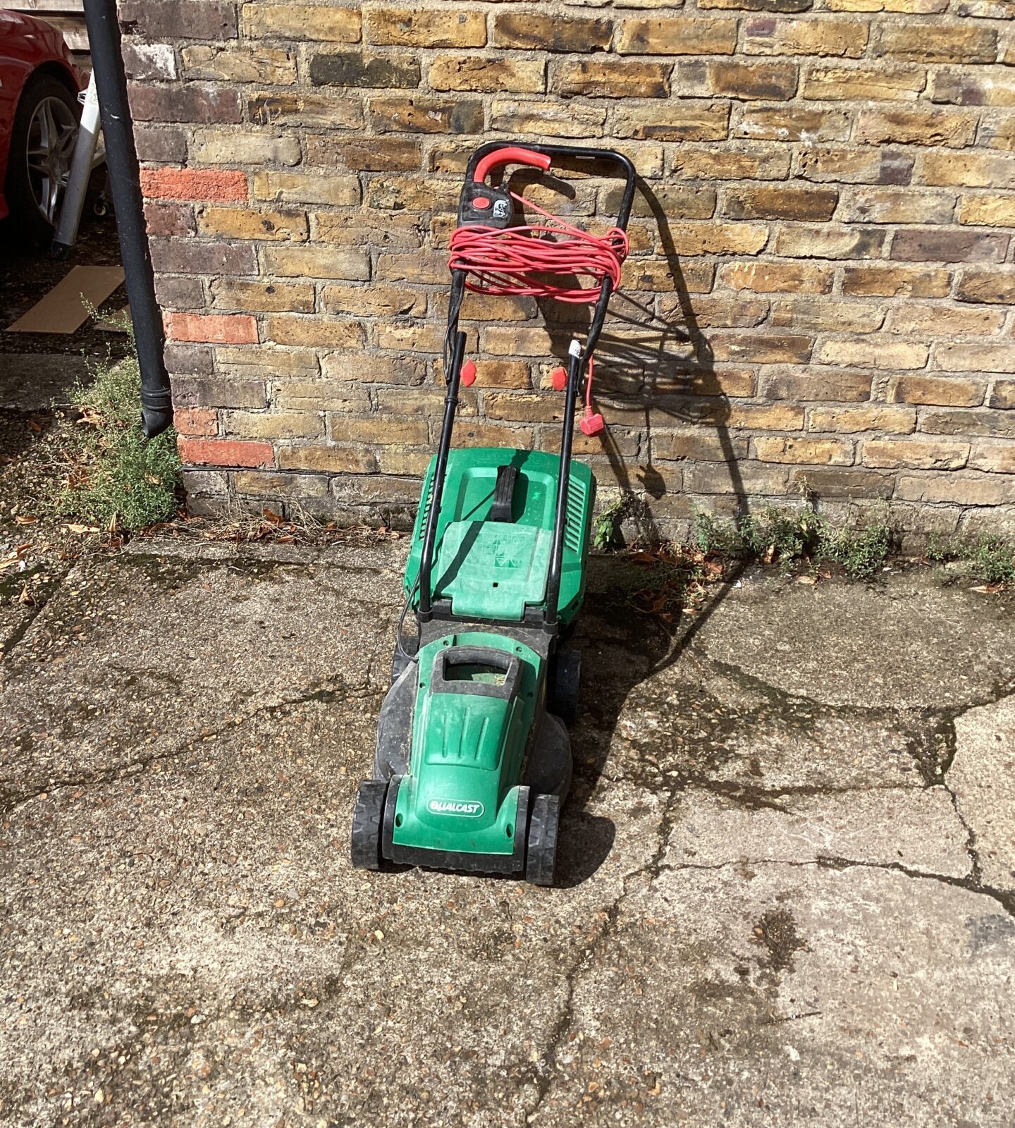Qualcast Electric Lawn mower
