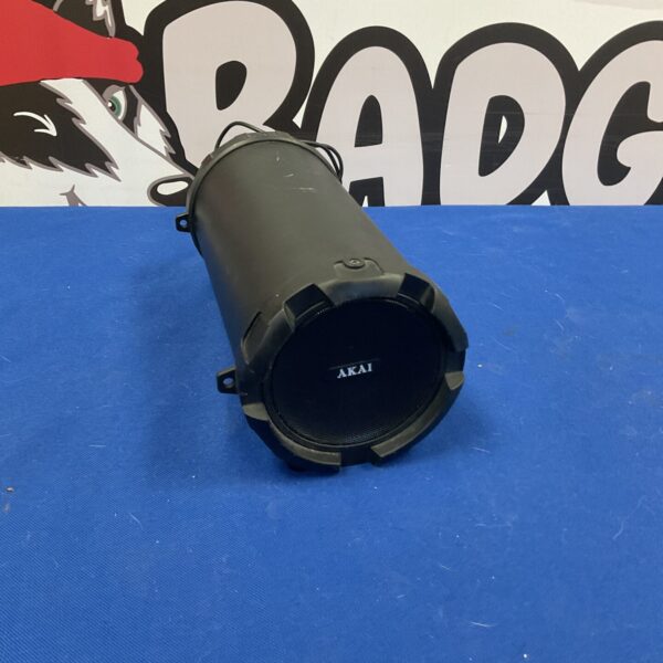 Akai model A58023 blue tooth speaker