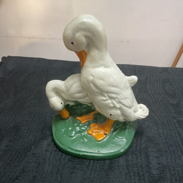 Vintage cast iron duck doorstop