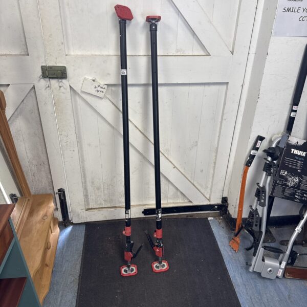 Two Parkside Acroprops