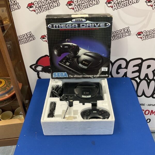 Sega megadrive computer game console