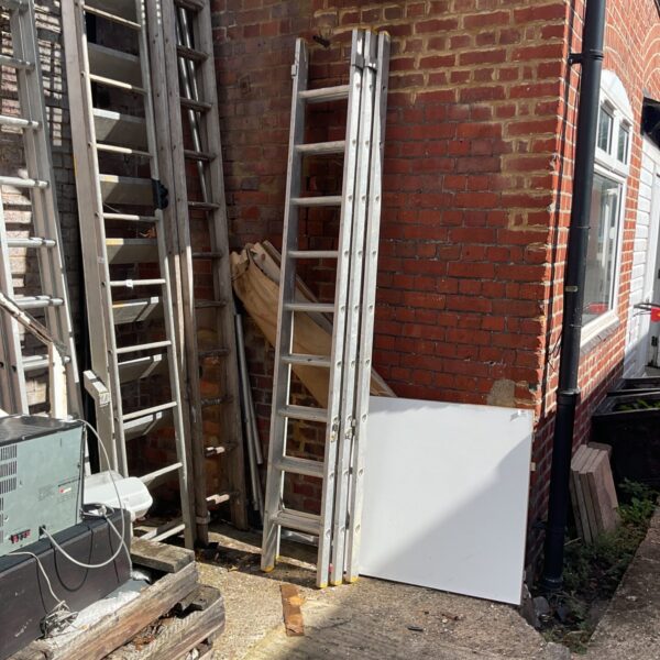 Aluminium Three tier extending Ladder