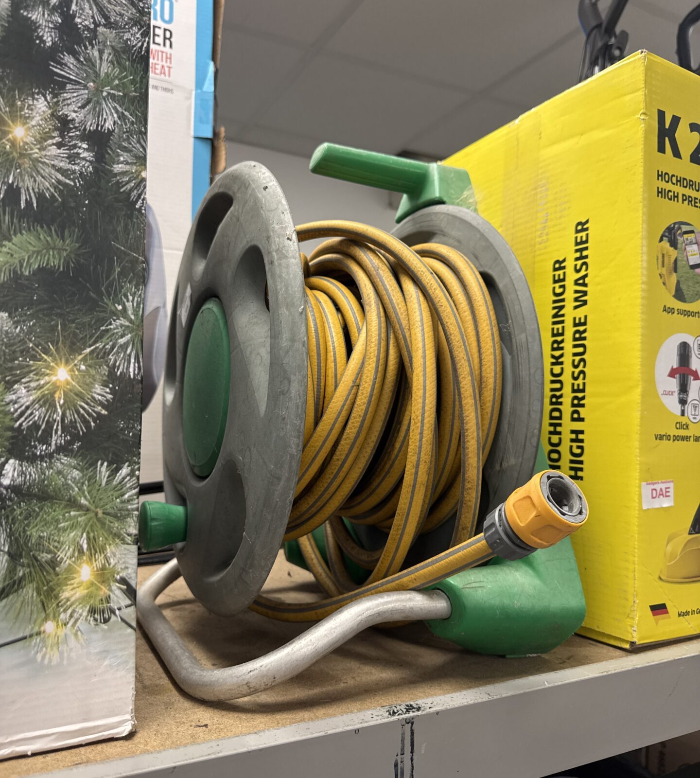 Hozelock hose reel