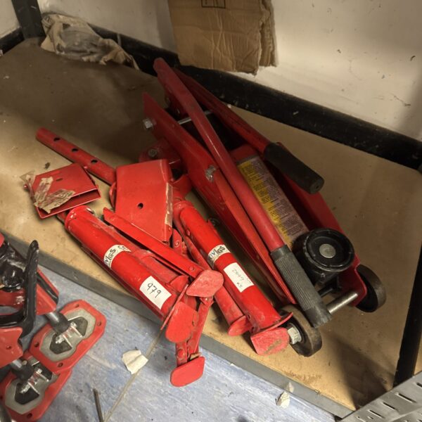 Trolley jack with pair of axle stands