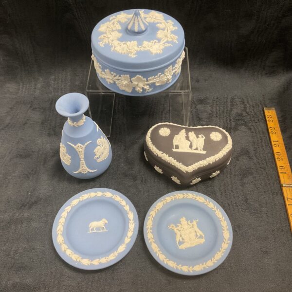 Five Wedgewood Blue and Black Jasperware Two pots a vase and two dishes