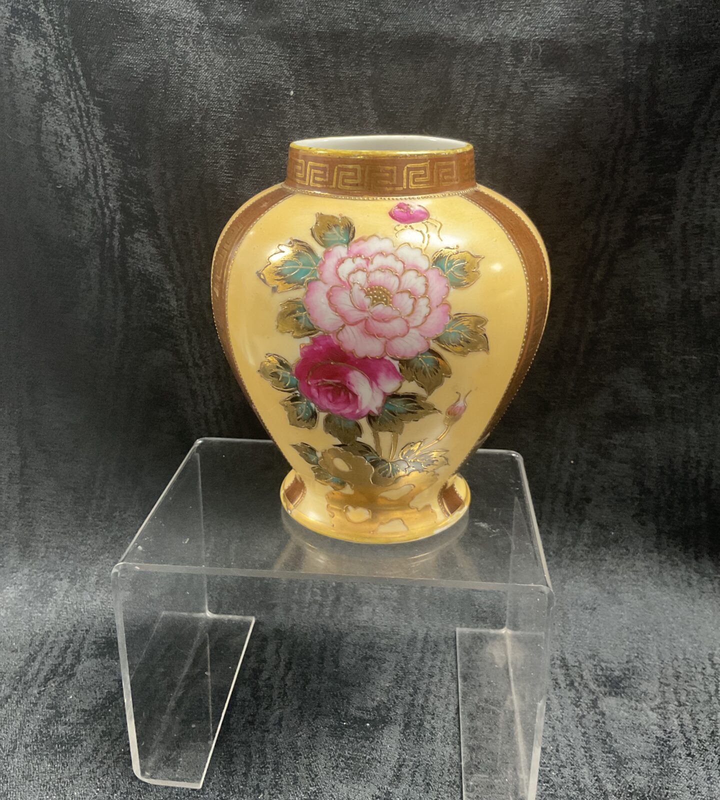 Antique Noritake Maruki (Komaru) Heavily decorated 5.5” Vase