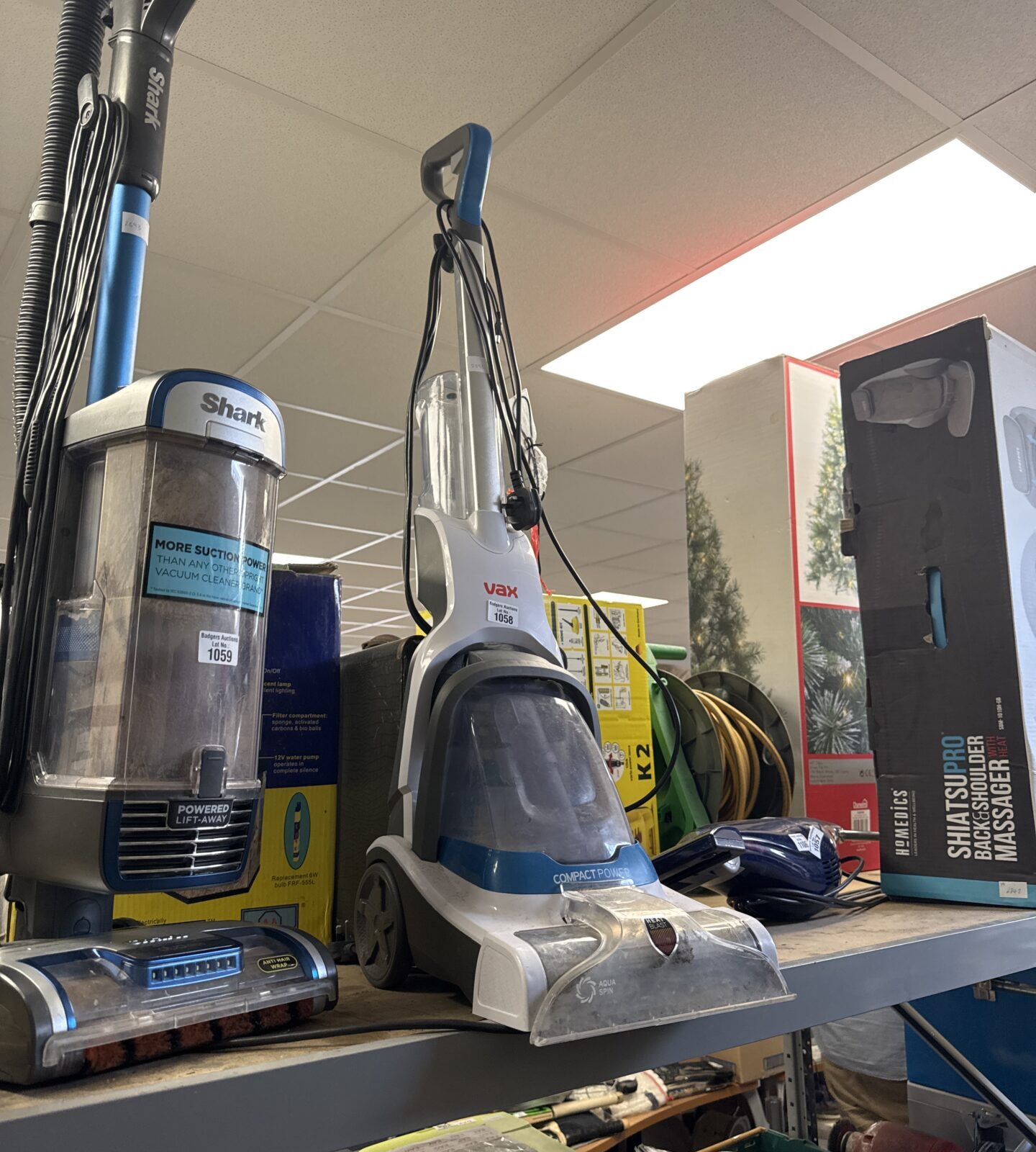 Vax compact power carpet cleaner
