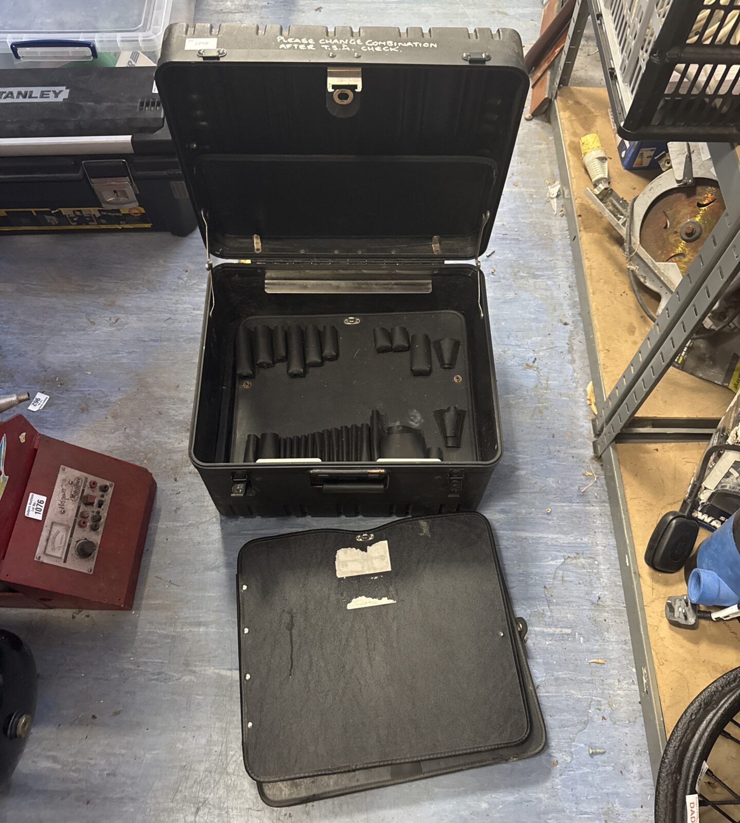 Combination locking transit case with organisers