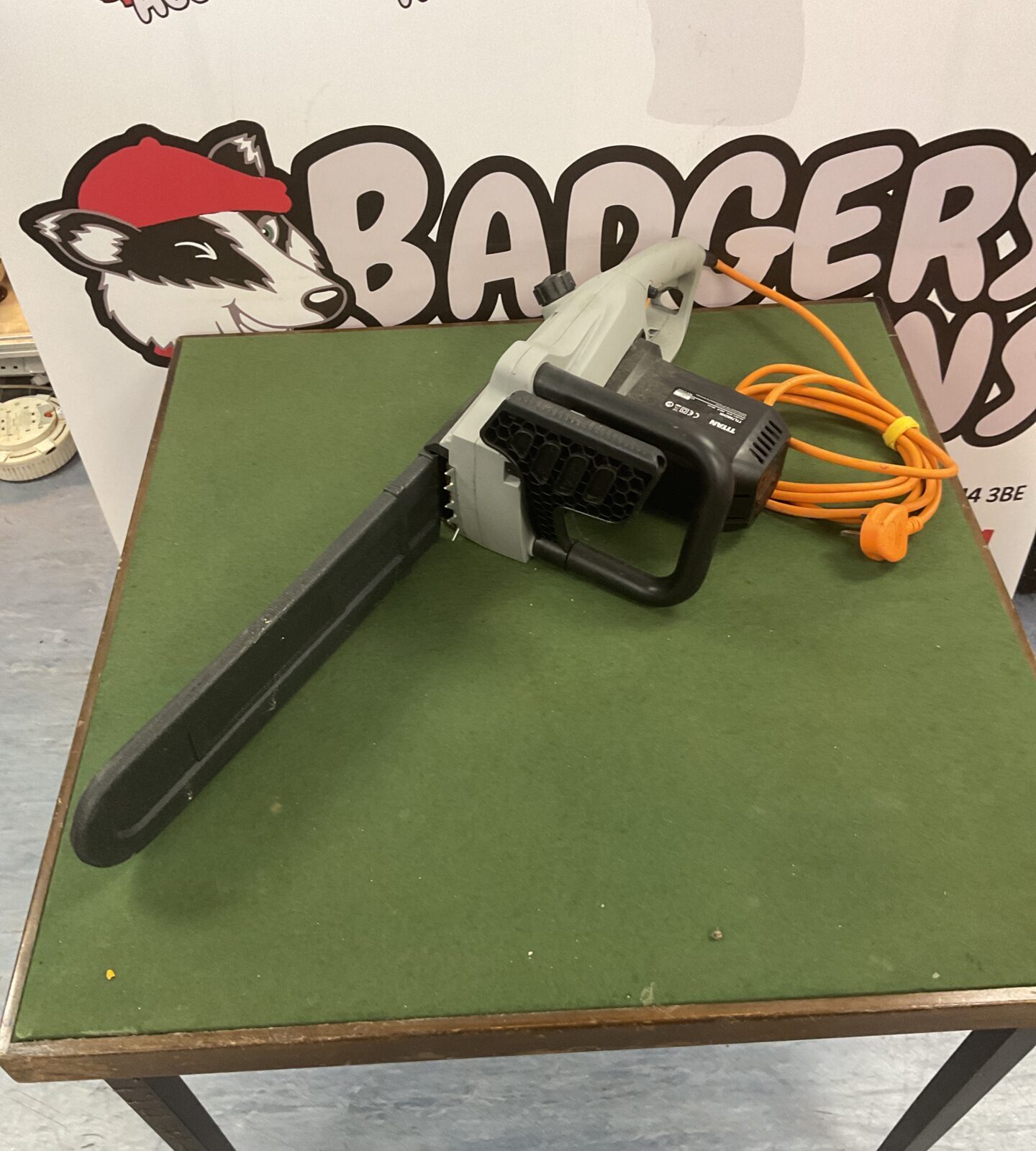 Titan electric chainsaw Tested working