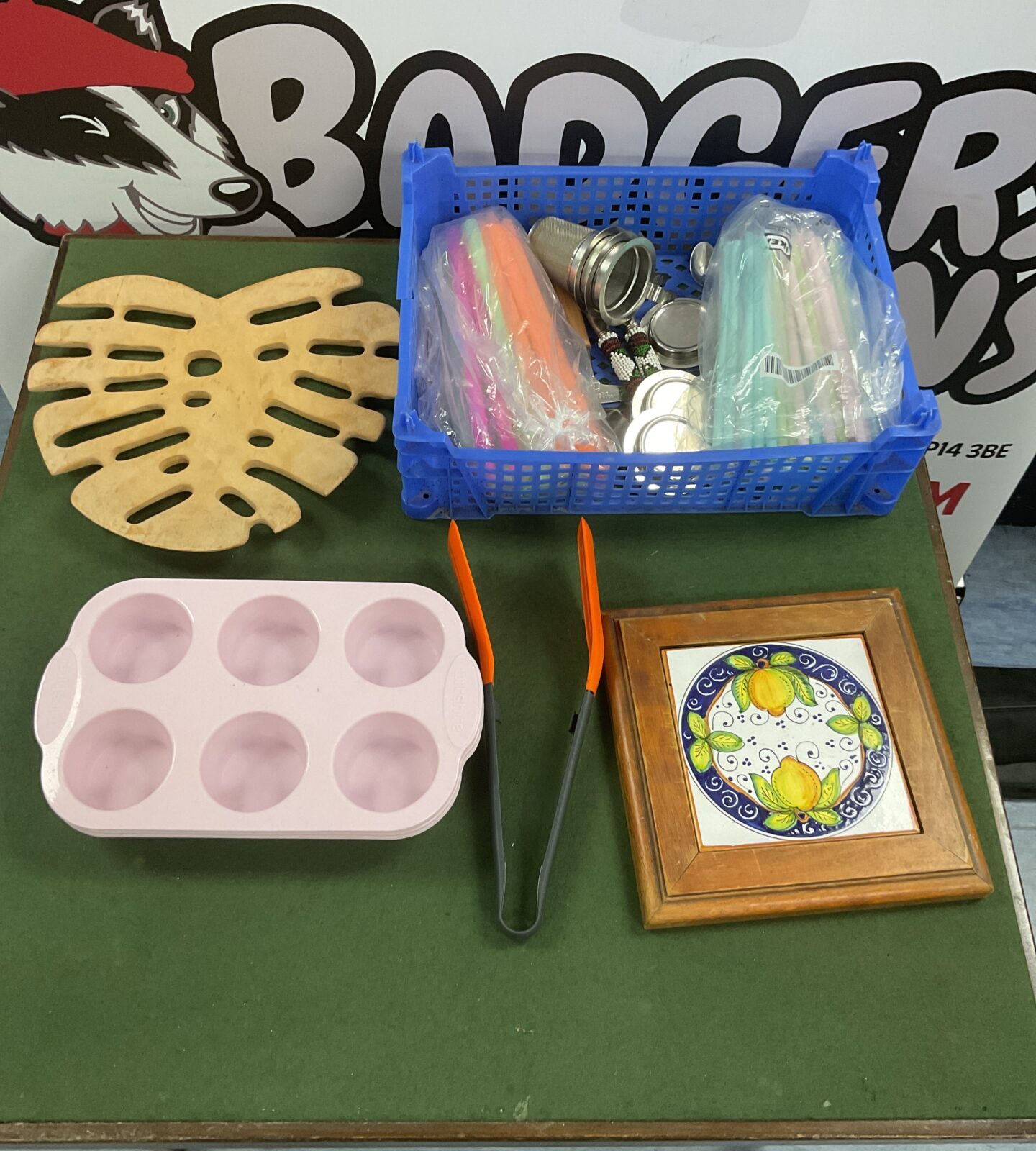Tray Mixed Kitchen ware Inc cake trays wooden bowl