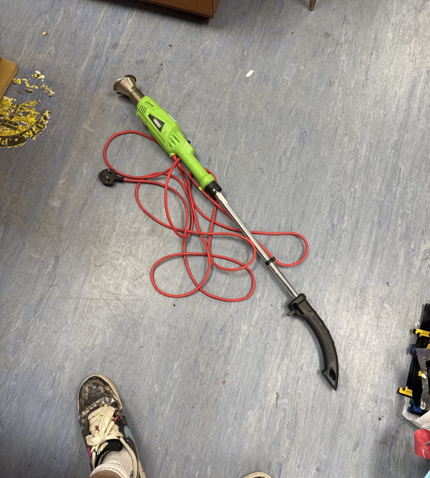 Draper electric weed burner - working