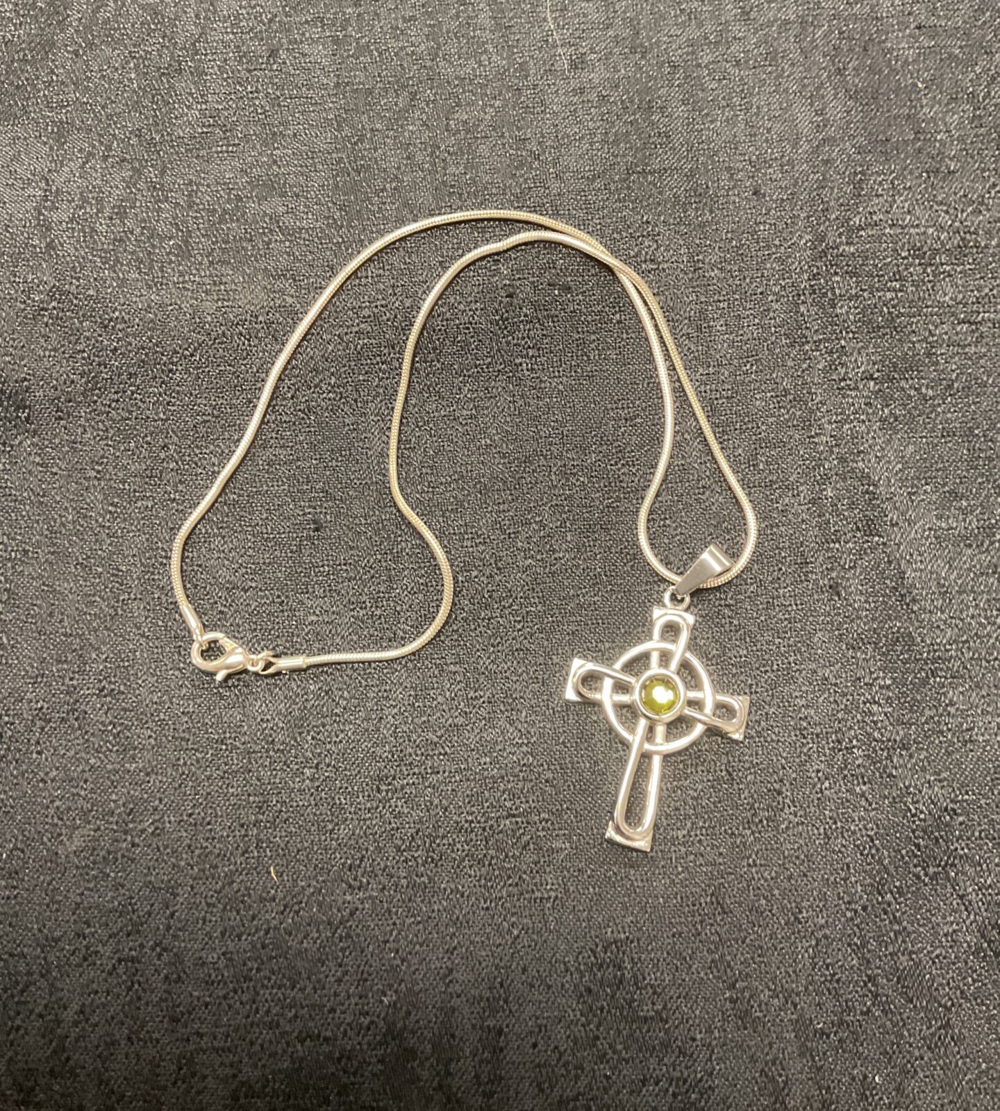 Vintage Celtic cross pendant necklace