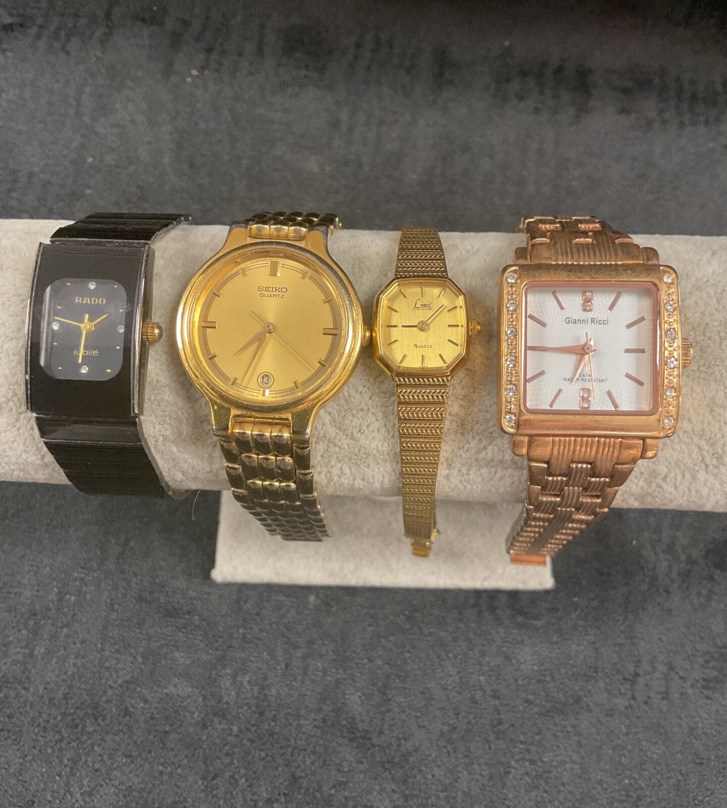 Four ladies Quartz Wristwatches inc Seiko ,limit and Rado