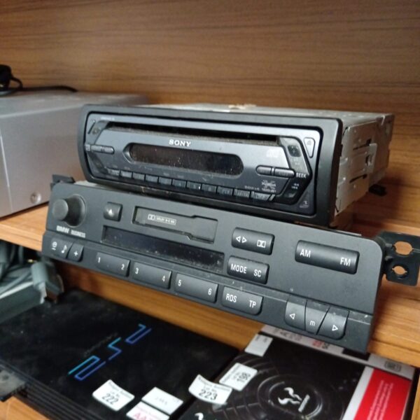 Sony CDX-S20 car radio for BMW 3 series, vintage car stereo.