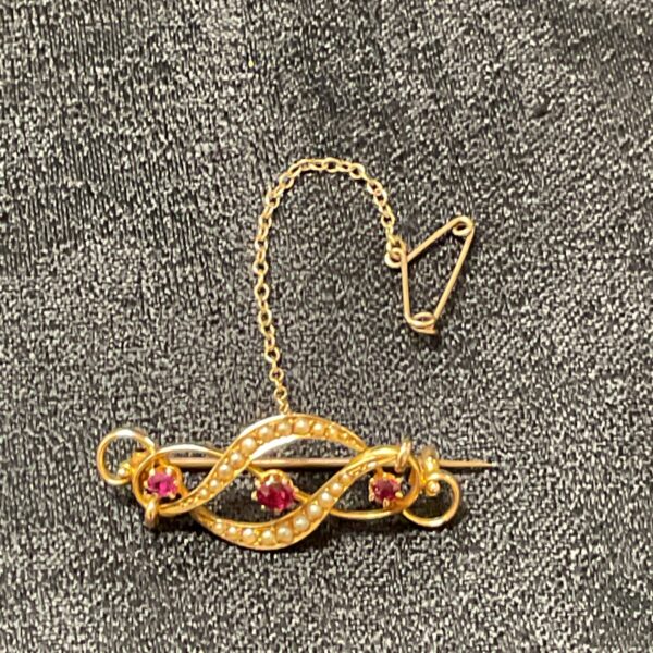 Antique 15ct gold bar brooch with pearls and rubies.