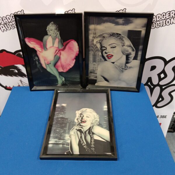 Set of three Marilyn Monroe lenticular prints for collectors.