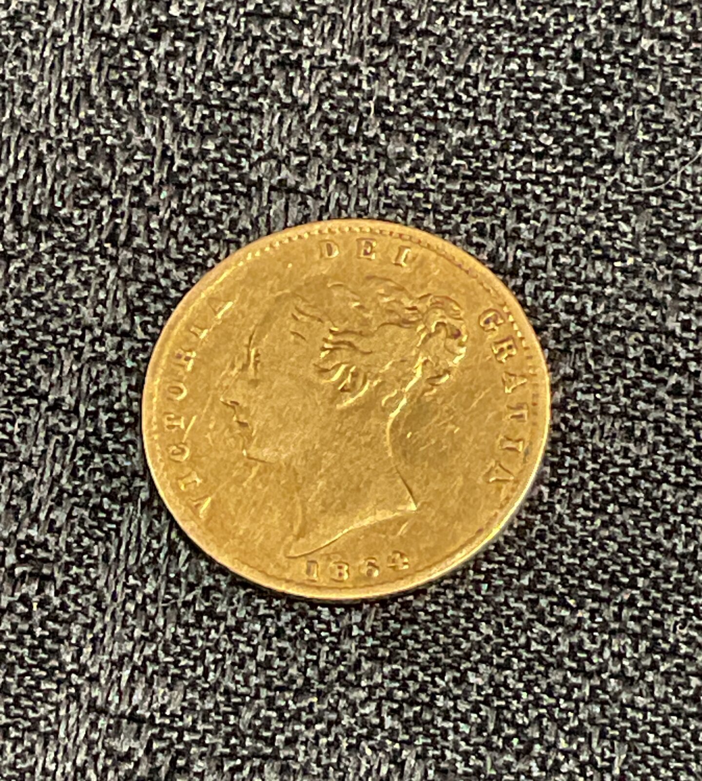 1864 Victoria Half Sovereign gold coin obverse view.