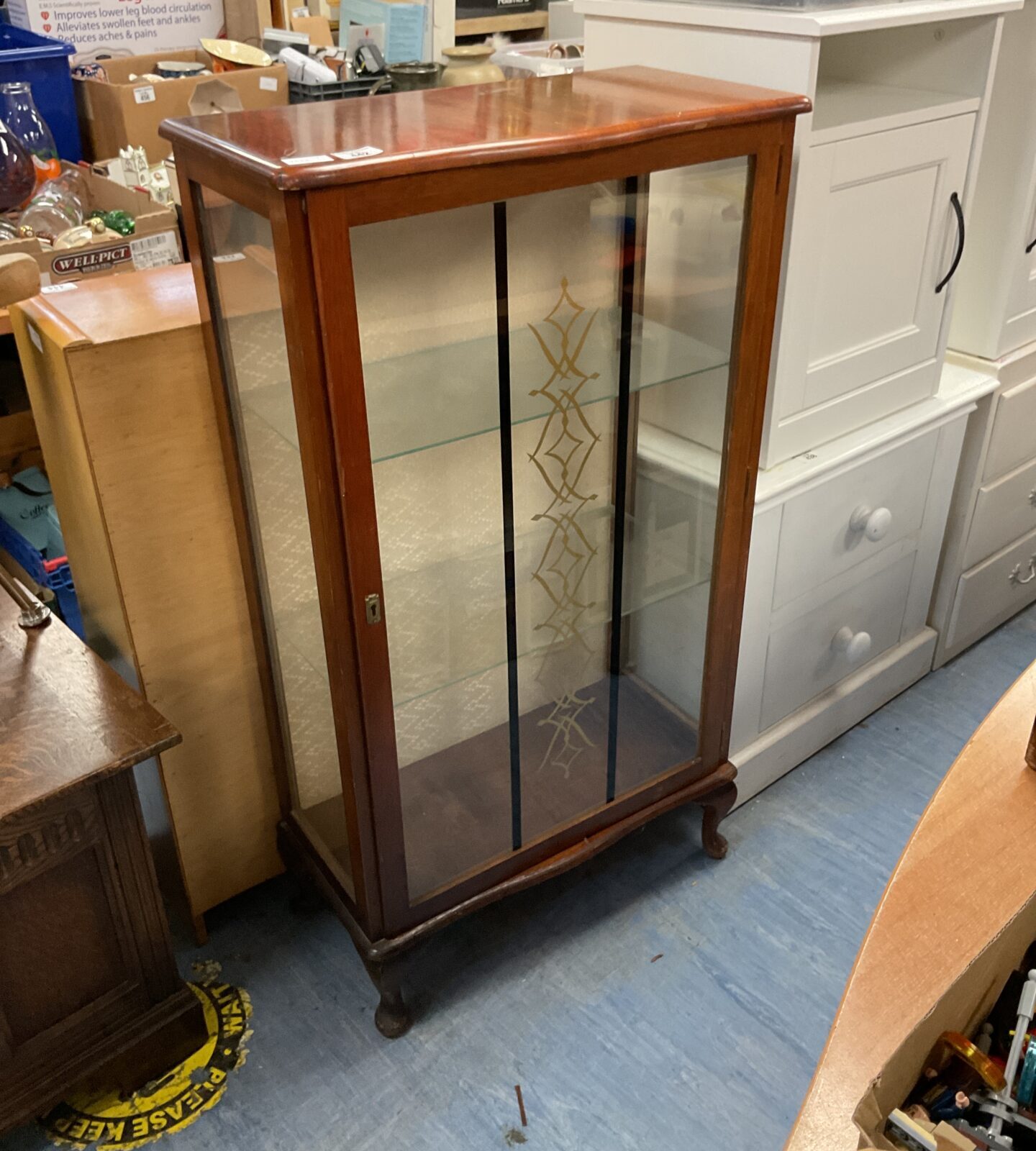 Vintage 1930s mahogany display cabinet with glass front.