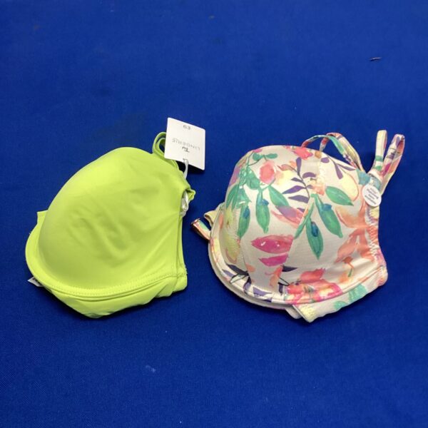New size 34B floral bra, unworn lingerie.