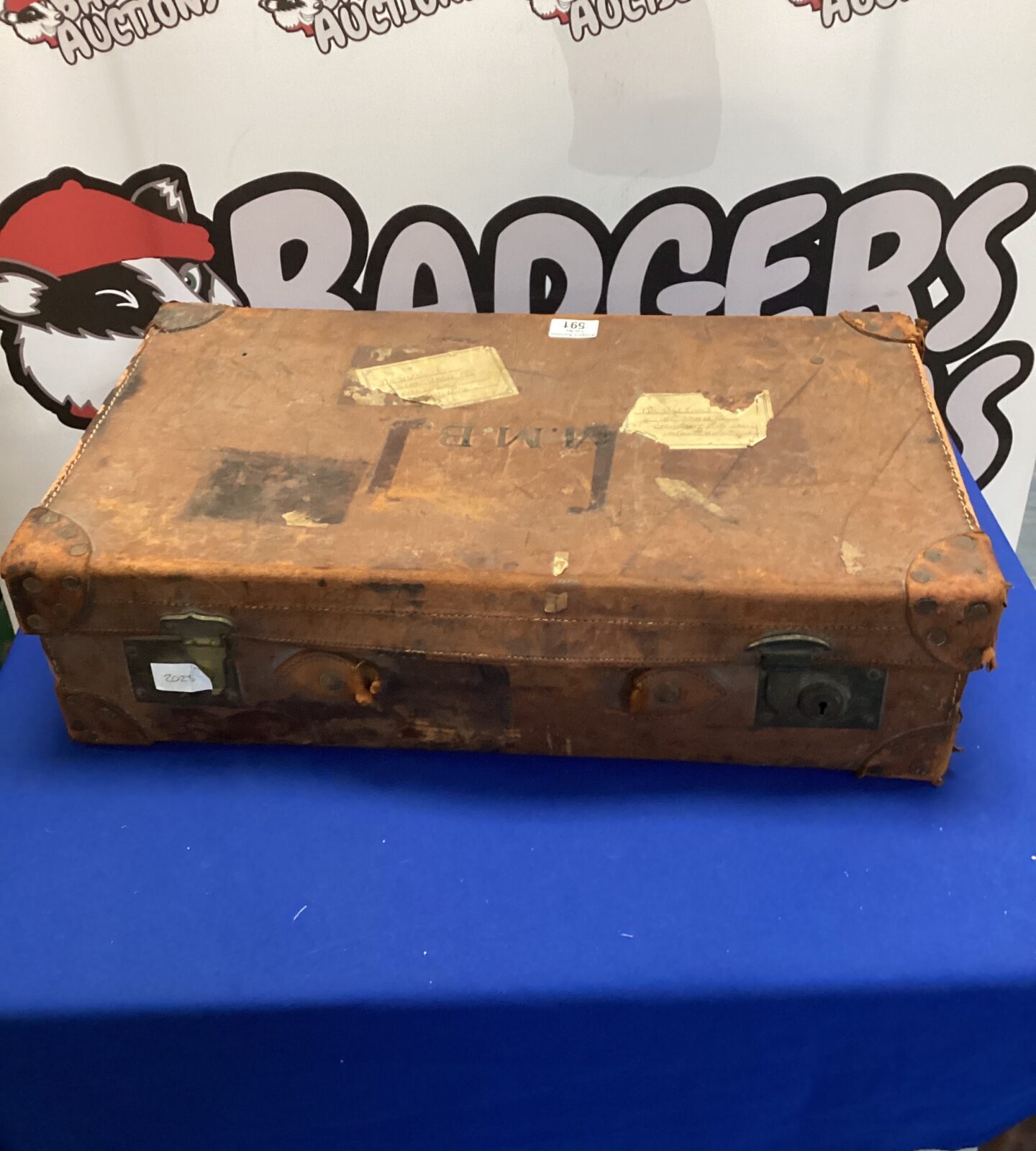 Antique W.H.Quickie & Co travel case in good condition.