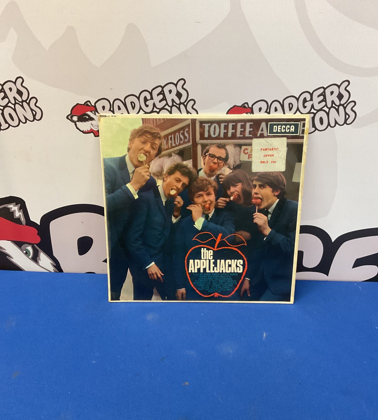 Vintage Applejacks LP cover on Decca Records, 1964.