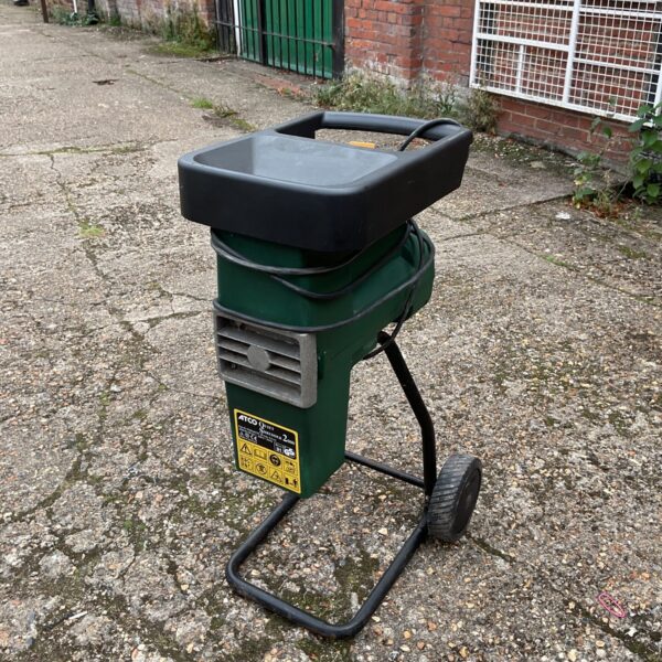 Atco Quiet Shredder 2000 electric garden shredder in good condition.