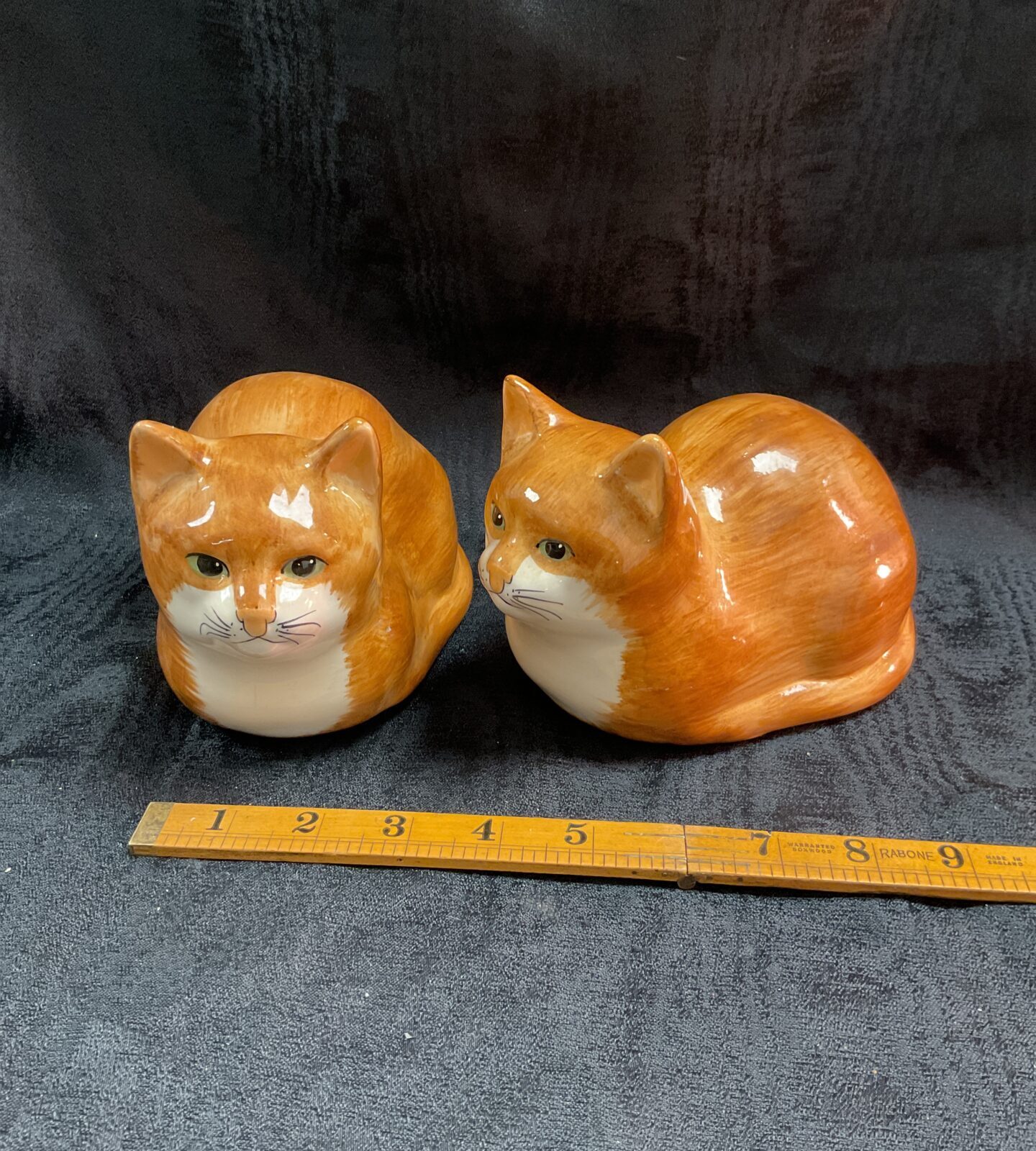 Vintage Babbacombe Pottery ginger cats, collectible Devon ceramics.