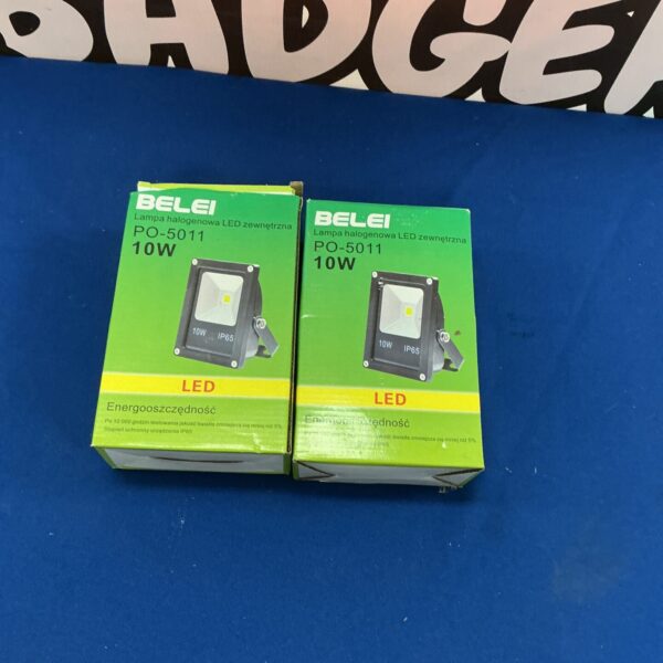 Pair of Belei PO-5011 LED lights for outdoor garden lighting.