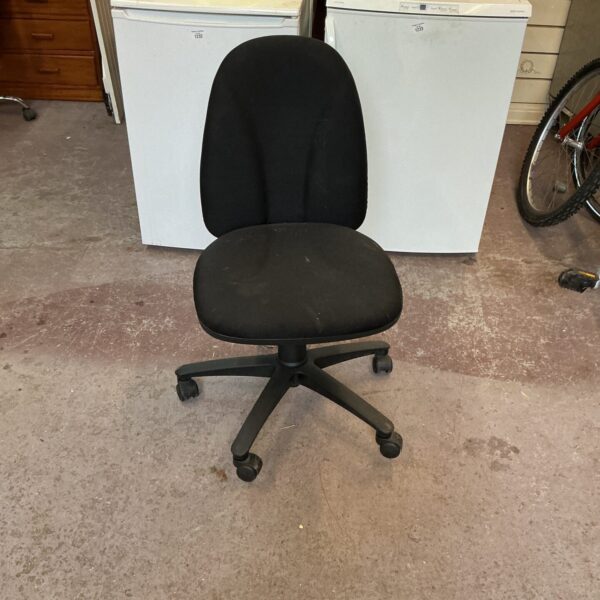 Black office adjustable chair with swivel base and castors.