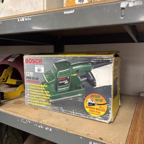 Used Bosch PSS 28 AE electric sander in a lot with other items.