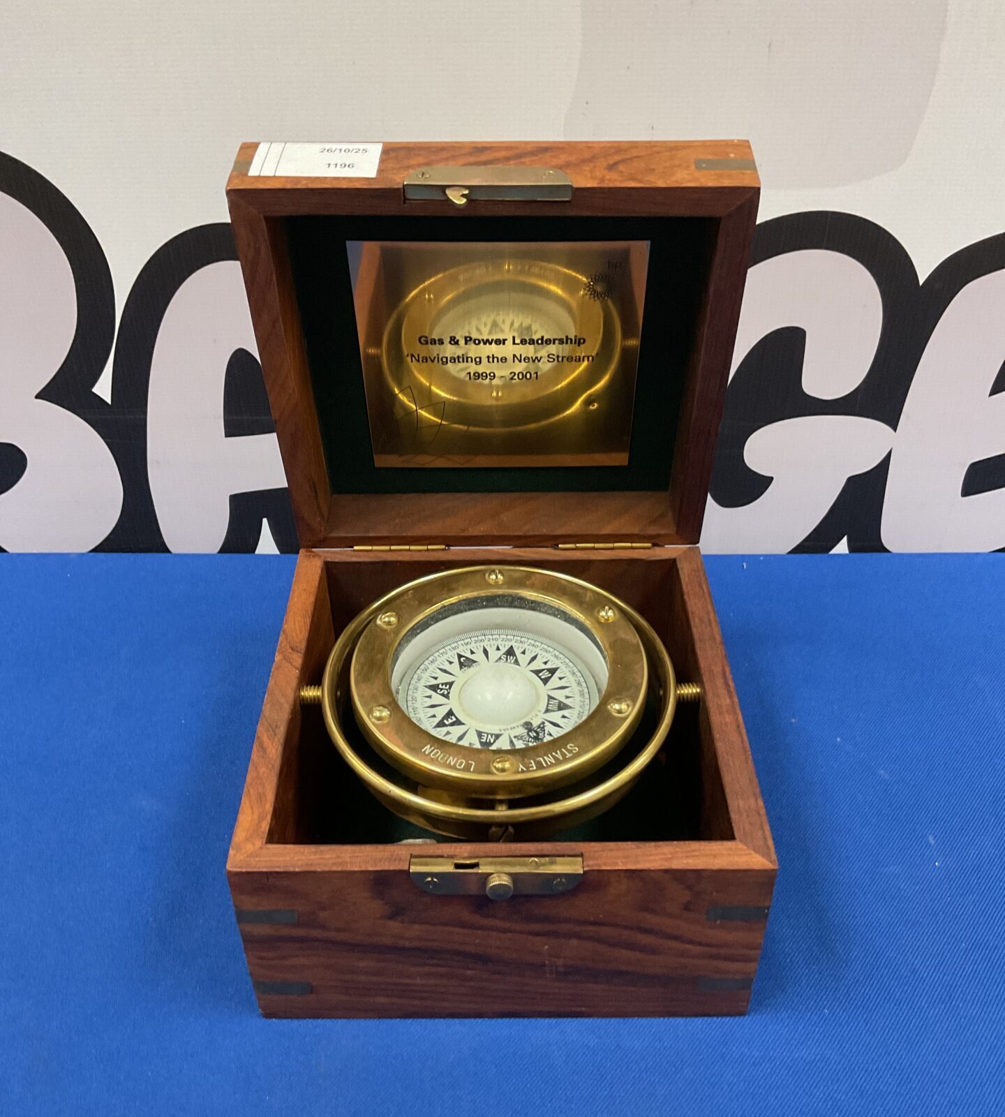 Antique C Plath Hamburg compass with wooden casing and BP presentation.