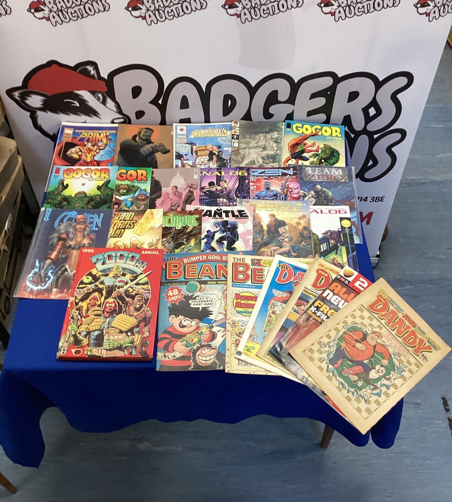 Vintage 1982 comic bundle featuring Dandy, Beano, and 2000AD annuals.