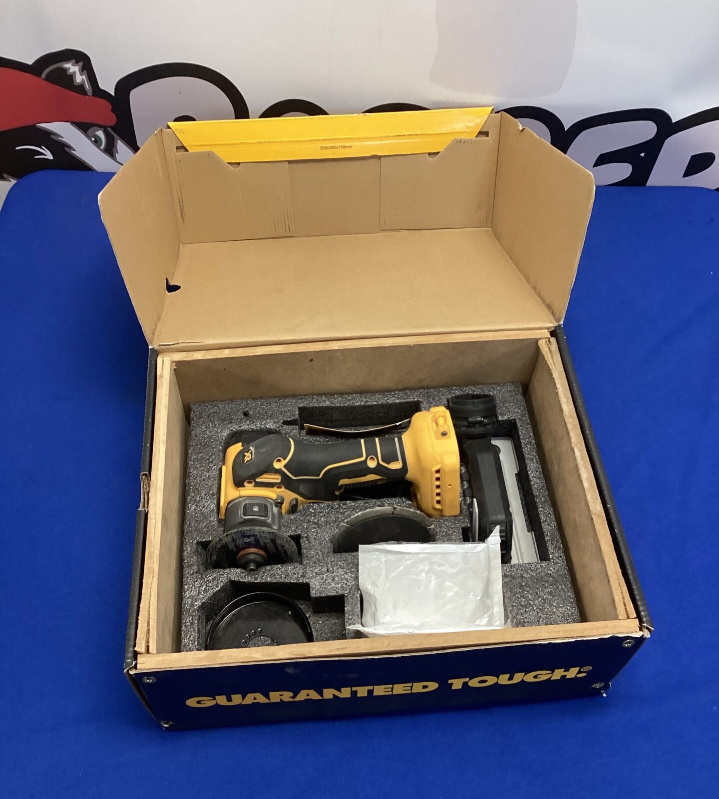 Dewalt DC515B disc cutter tool in good used condition.