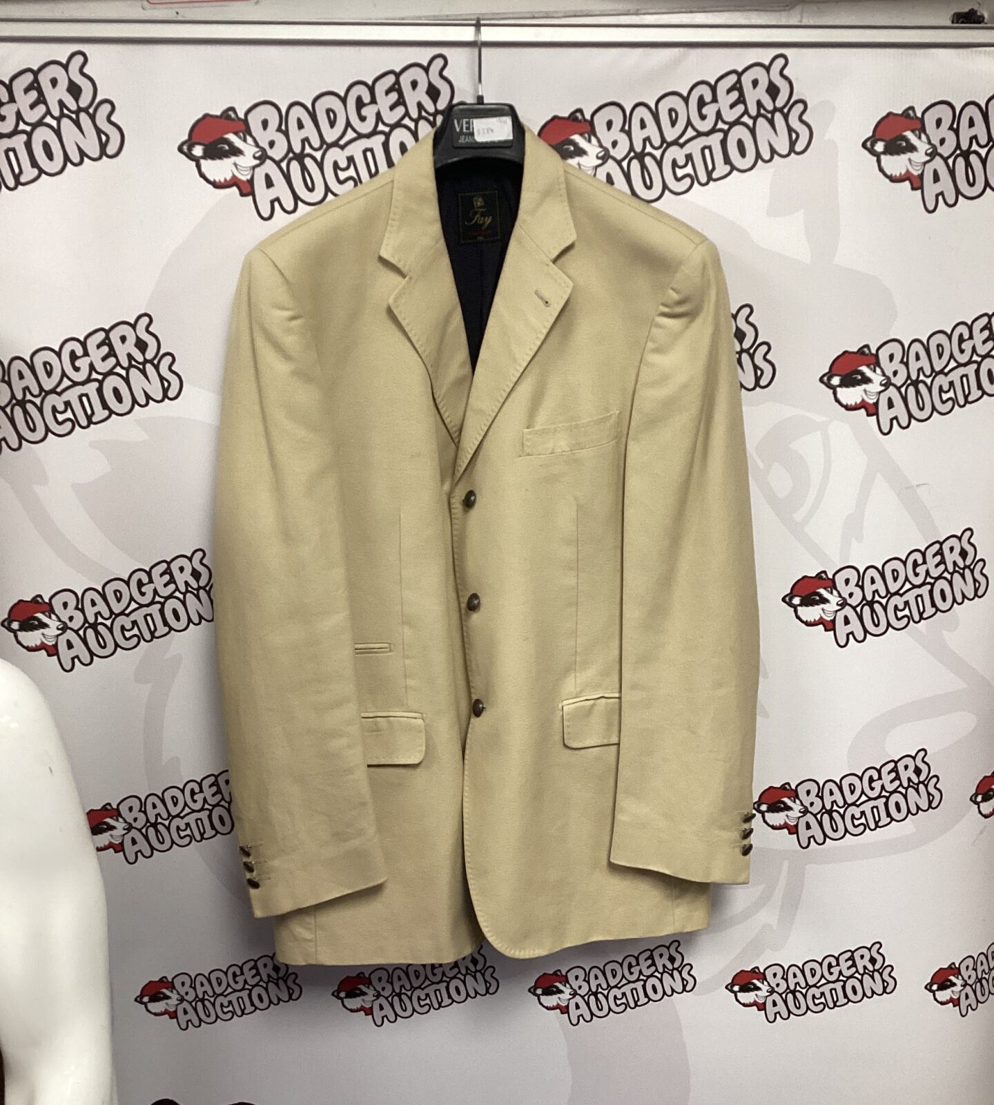 Front view of a Fay travel jacket in beige.