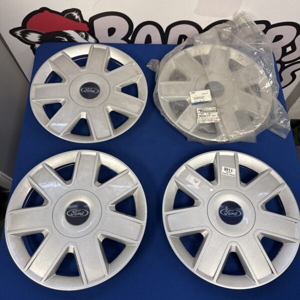 Set of four Ford wheel trims, part number 1486336.