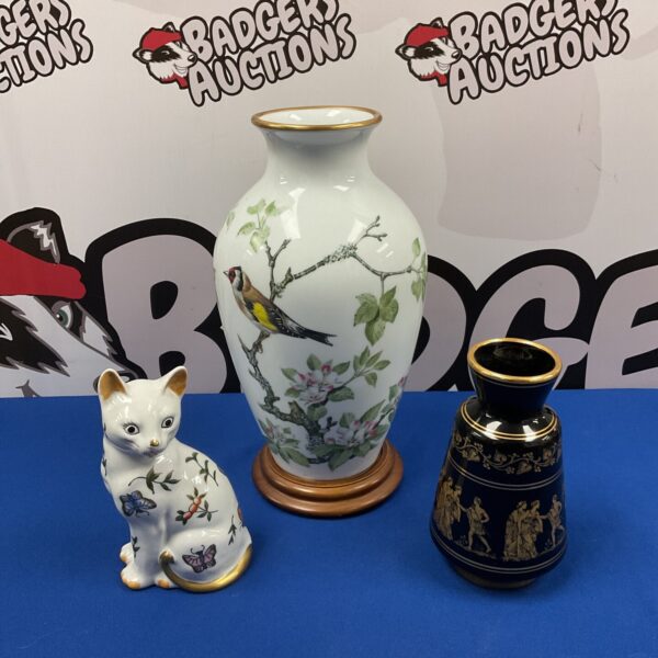 Franklin Porcelain bird vase with porcelain cat figurine.