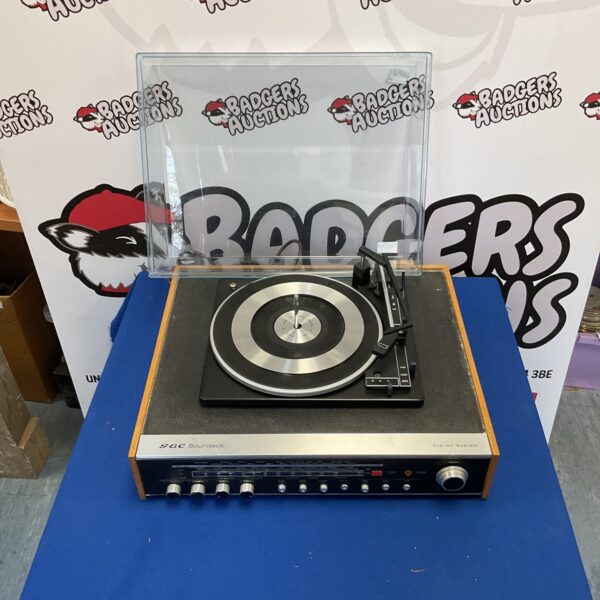 Vintage GEC Soundeck turntable model 2810 record player in good condition.