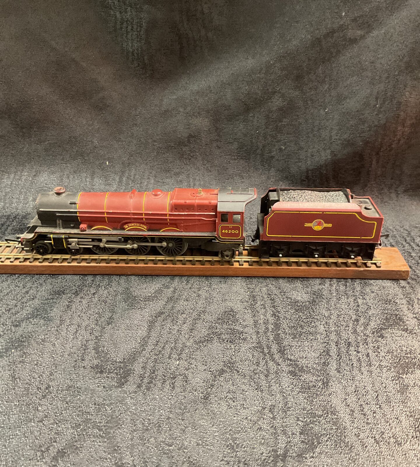 Vintage Hornby Princess Royal OO gauge locomotive with tender.