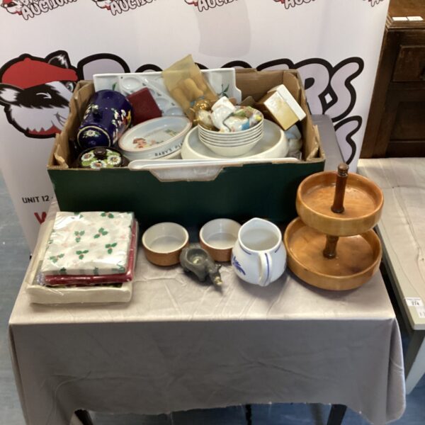 House clearance lot with serving plates and wooden sweet dish.