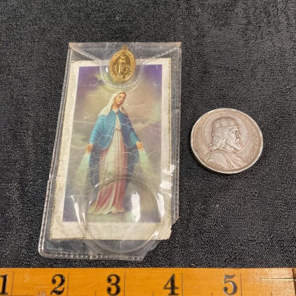 Vintage Hungarian 5 Pengo coin and St. Bernard Memorare card.