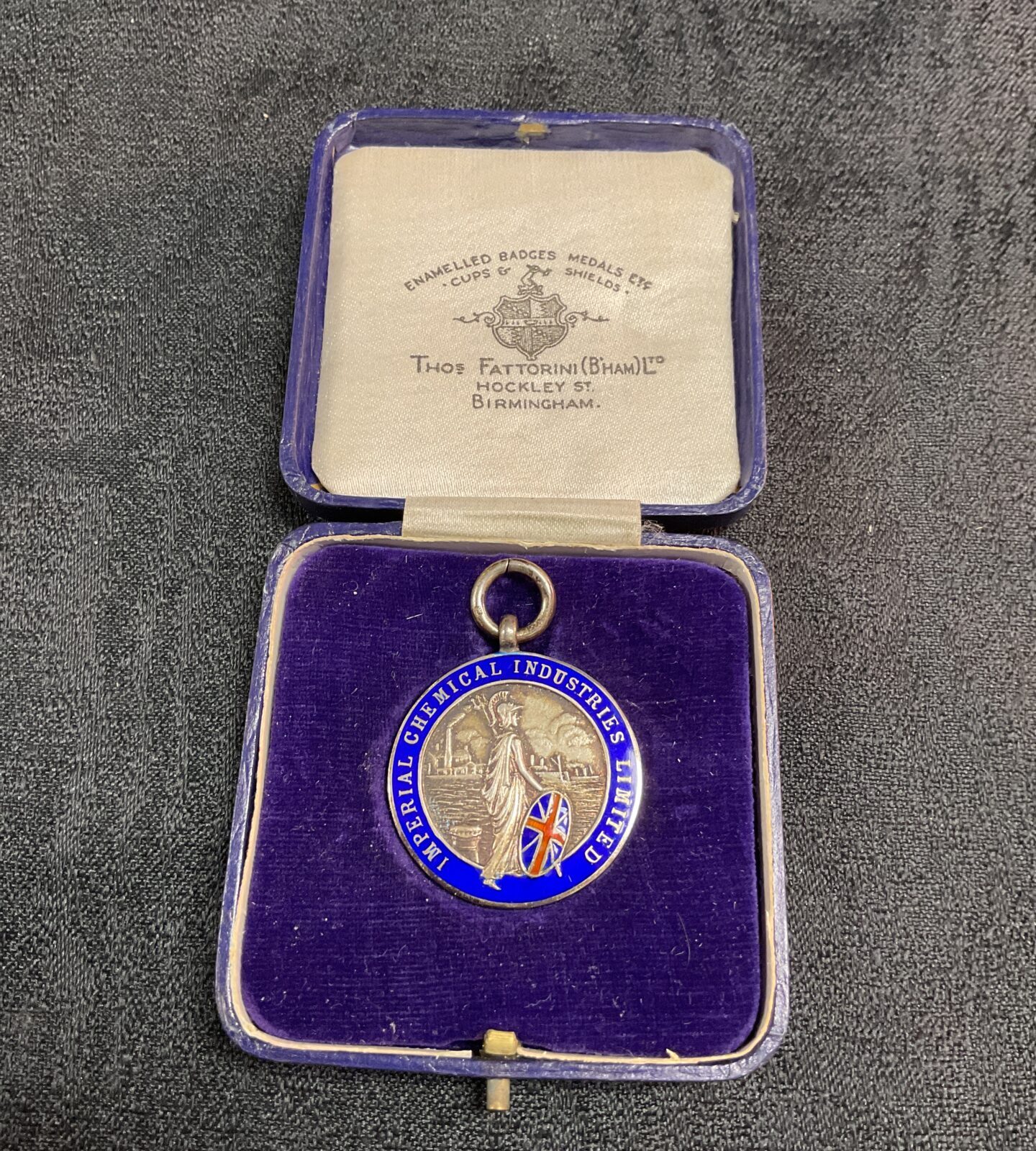 Vintage ICI Kynoch medal in presentation case.