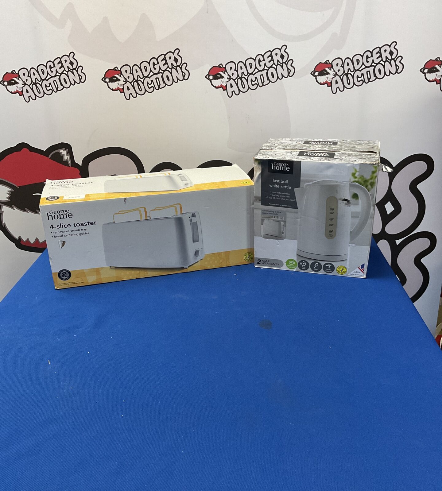 George Home Toaster and Kettle new in box – Badgers Auctions