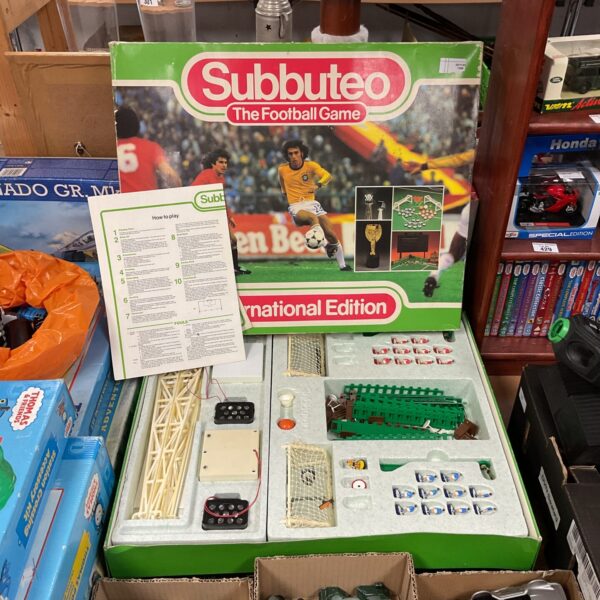 Subbuteo international edition football game set