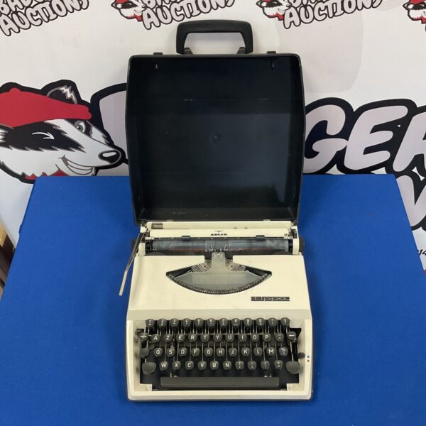 Vintage Adler Tippa typewriter in good condition.
