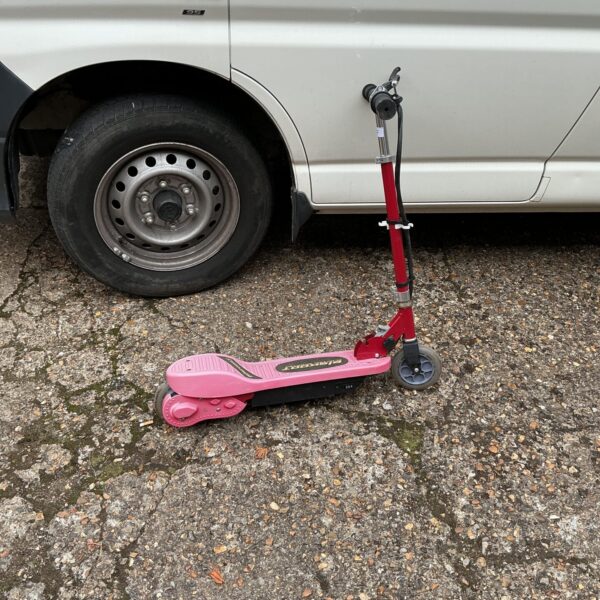 Elskoot electric scooter in need of repair