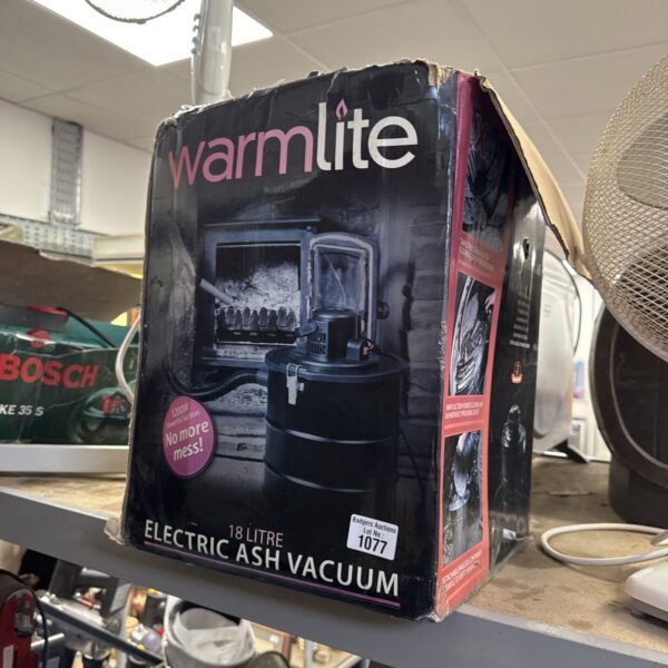 Warmlite 18l ash vacuum for fireplace cleaning