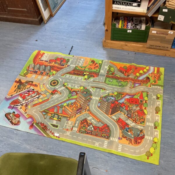Children’s town Road layout play rug