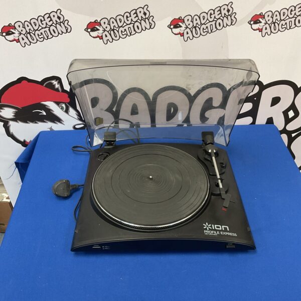 ION Profile Express USB turntable in good condition.